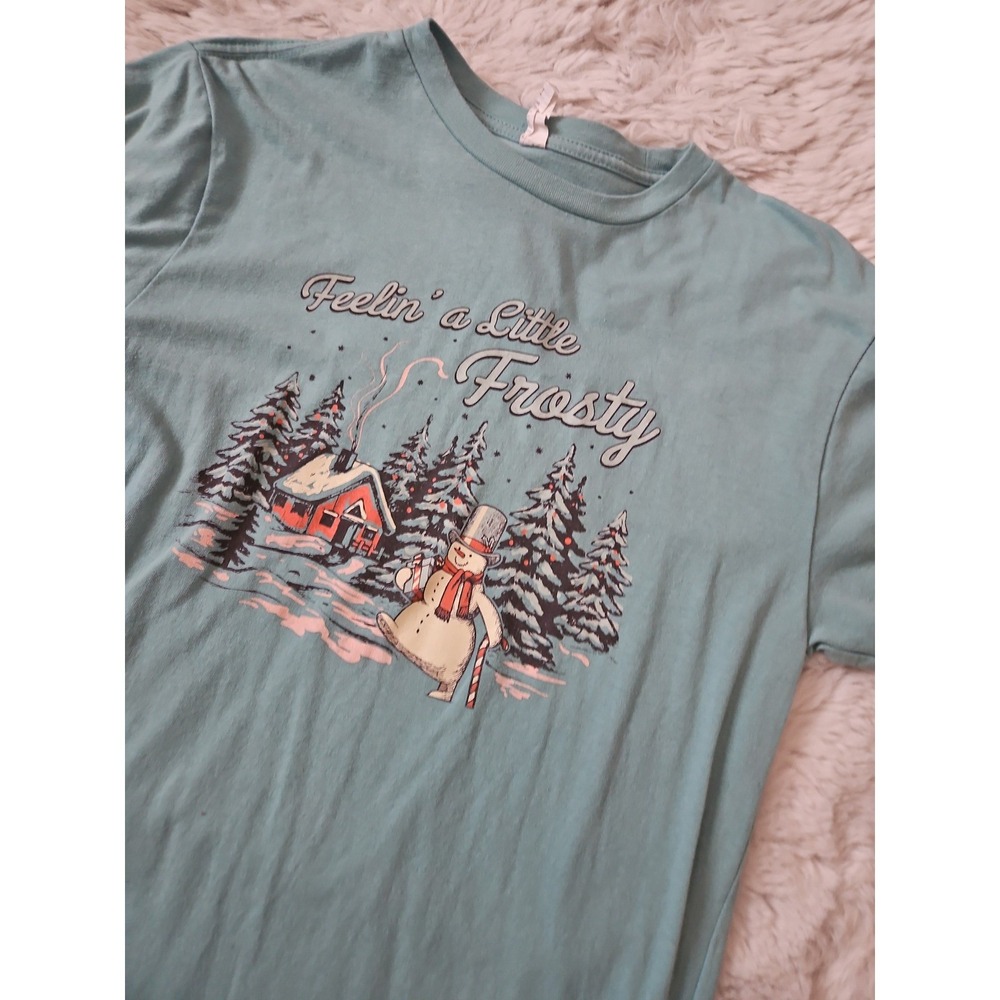 Feelin' a Little Frosty Christmas Snowman Graphic T-Shirt Medium Blue Cotton